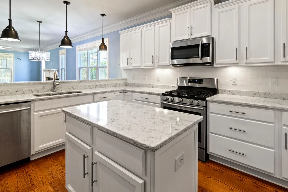 Filth & Squalor Cleanup in Limestone Creek, FL